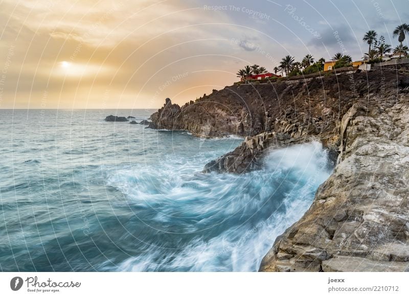 Down hui Vacation & Travel Ocean Island Waves Water Sky Clouds Summer Beautiful weather Rock Coast La Palma Maritime Wild Wanderlust Horizon Colour photo