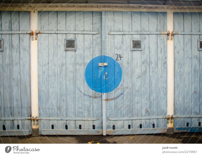 Goal with a smile Garage Garage door Wood Digits and numbers Circle Smiling Exceptional Happiness Positive Retro Blue Inspiration Change Long-term effect