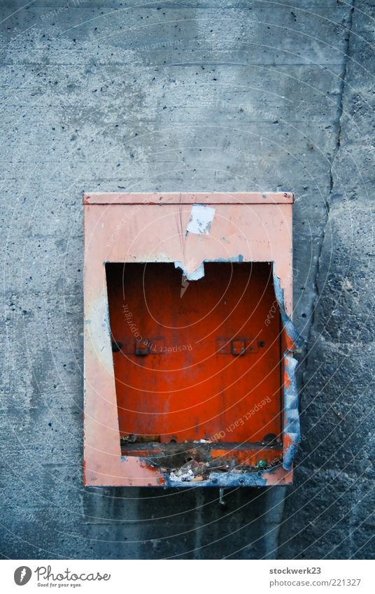 rural exodus... Gumball machine Kitsch Odds and ends Metal Old Aggression Cold Broken Retro Red Lack of inhibition Apocalyptic sentiment Fiasco Nostalgia