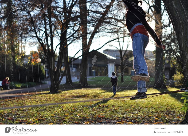 Walk The Line Leisure and hobbies Human being 1 Beautiful weather Garden Park Walking Cool (slang) Free Happiness Fresh Joy Disciplined Unwavering Contentment