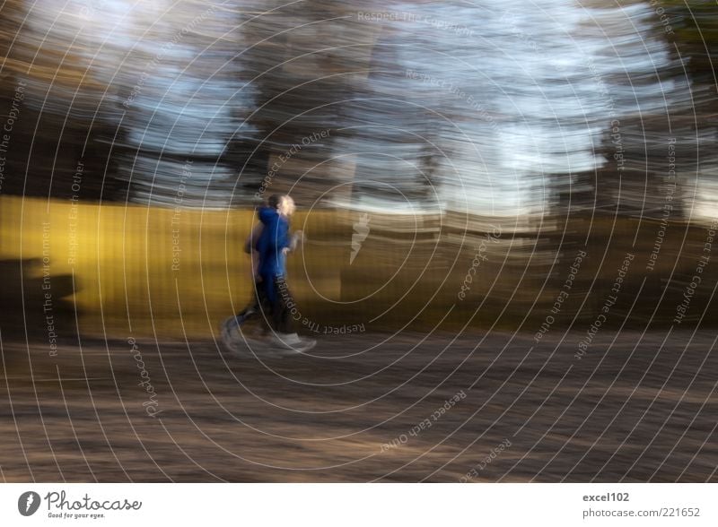 dusk RUN Sports Sportsperson Jogging Human being 2 Walking Movement Speed Wellness Running sports Motion blur Fitness Colour photo Exterior shot Experimental