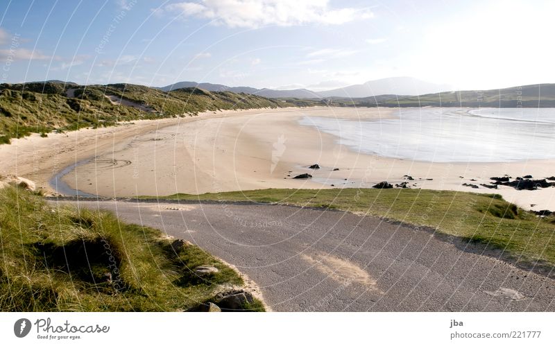 Beach road {N6} Far-off places Freedom Ocean Nature Sand Autumn Coast Bay Low tide Scotland Tourist Attraction Traffic infrastructure Street Stone Curve