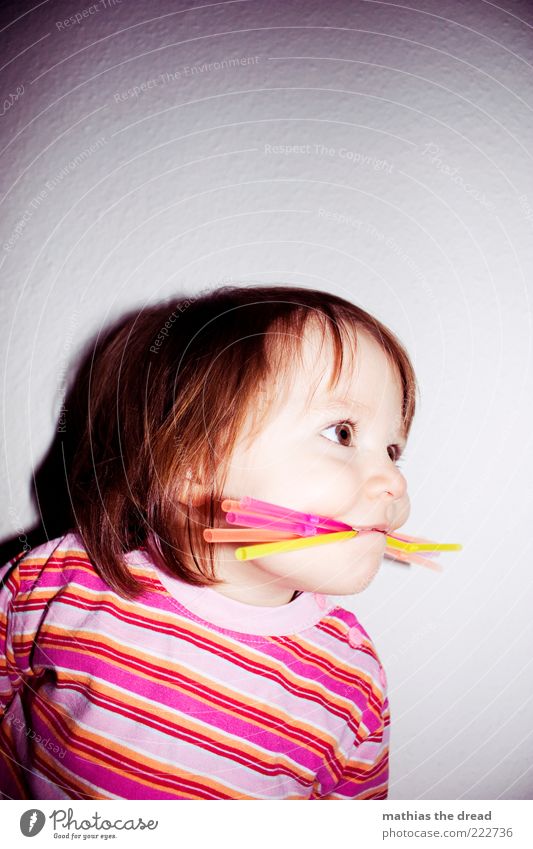 I'M A STRAW MONSTER II Joy Happy Playing Human being Child Toddler Girl Infancy 1 1 - 3 years Funny Straw Discover Stripe Pink Looking Happiness Enthusiasm