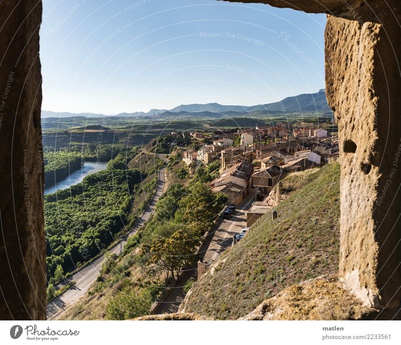 Rioja Landscape Plant Sky Cloudless sky Horizon Summer Beautiful weather Tree Rock Mountain River Small Town Old town Architecture Wall (barrier)