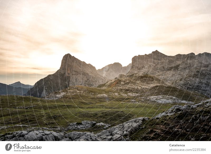 Evening in the mountains Trip Mountain Hiking Landscape Air Sky Clouds Sunrise Sunset Summer Weather Beautiful weather Grass Rock Peak Authentic pretty Brown