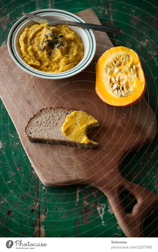 Fast cuts Bread spread Pumpkin Pumpkin cream Rustic Snack Vegetarian diet Vegan diet Food Diet Nutrition Wood Bowl Fresh Healthy Eating Food photograph Hummus