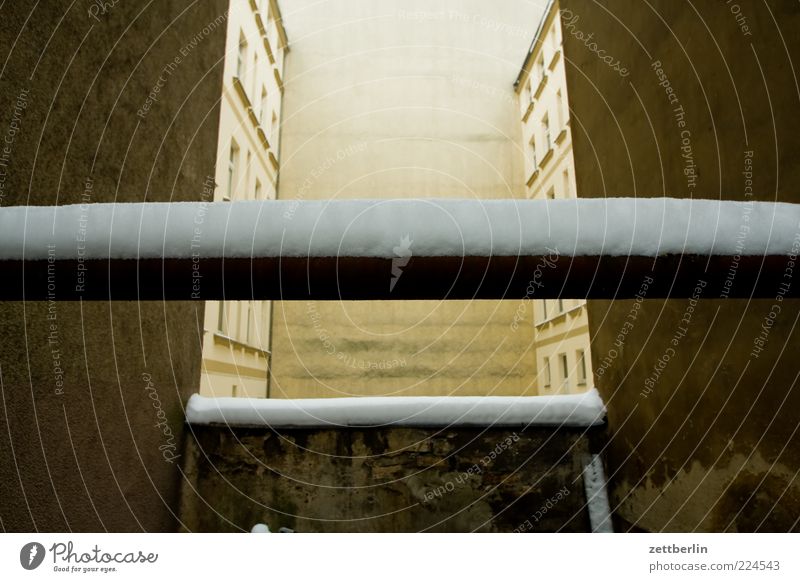 Backyard in Schöneberg Winter Town House (Residential Structure) Manmade structures Building Architecture Wall (barrier) Wall (building) Facade Old Loneliness