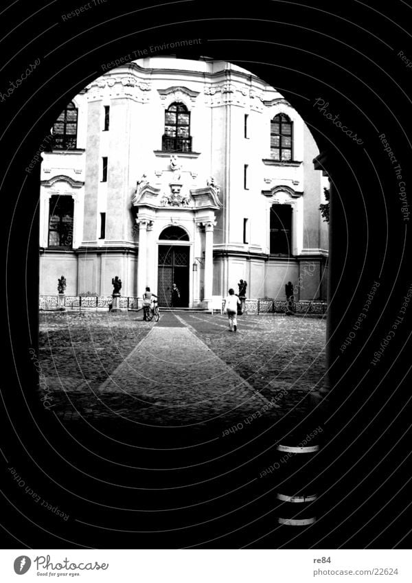 tunnel vision Tunnel Black White Architecture Berlin Religion and faith Old Castle