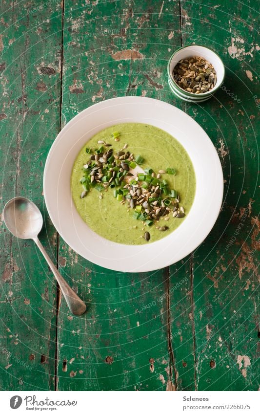 soup clown Food Soup Soup plate Broccoli Early onion Kernels & Pits & Stones Sunflower seed Pumpkin seed Nutrition Eating Lunch Dinner Organic produce