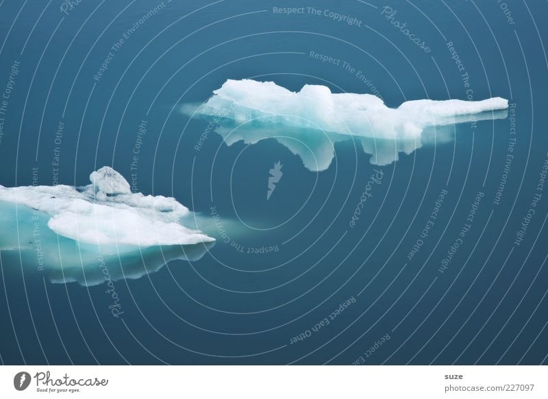 float Ocean Environment Nature Climate Ice Frost Cold Blue Iceland Melt Jökulsárlón Ice lake Arctic Ocean Clarity Ice floe Calm Surface of water Colour photo