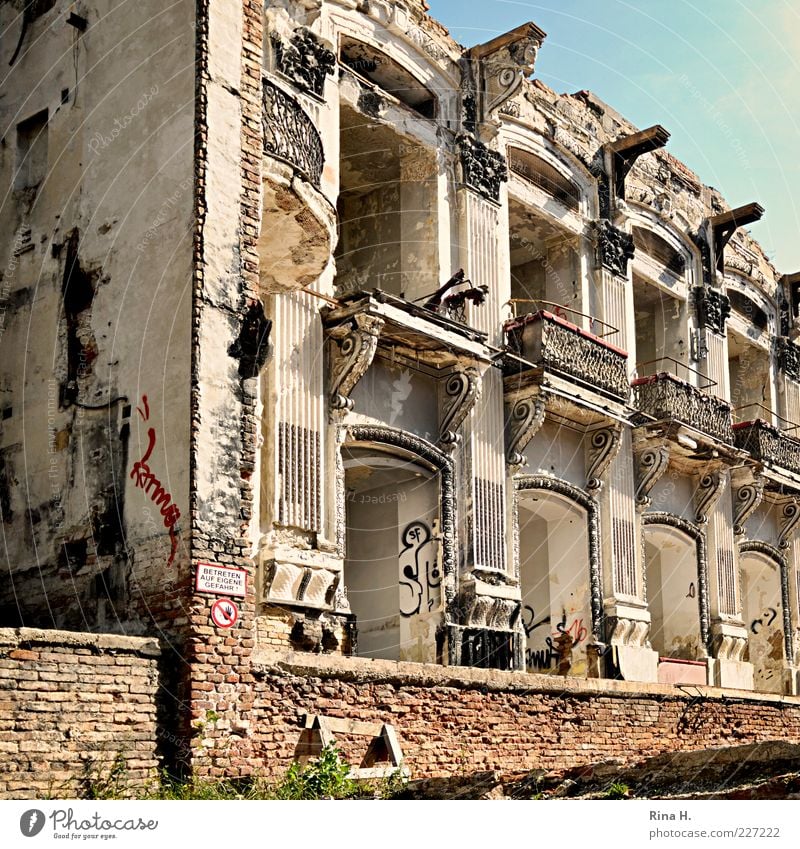 karma Theatre Summer Ruin Architecture Graffiti Old Broken Decline Past Transience Destruction Rest of a wall Colour photo Exterior shot Deserted Vienna Balcony