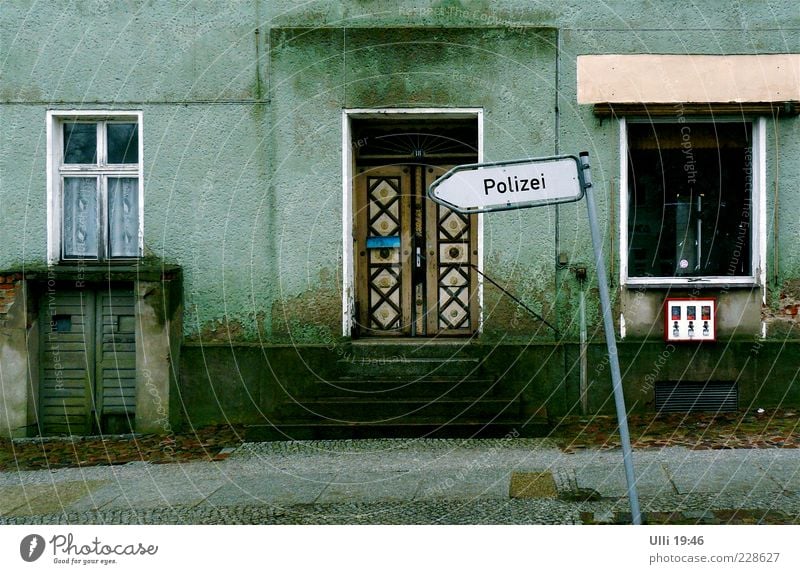 Stop! Stop! Pozilei! House (Residential Structure) Winter Small Town Old town Deserted Ruin Stairs Facade Window Door Tourist Attraction Street Characters