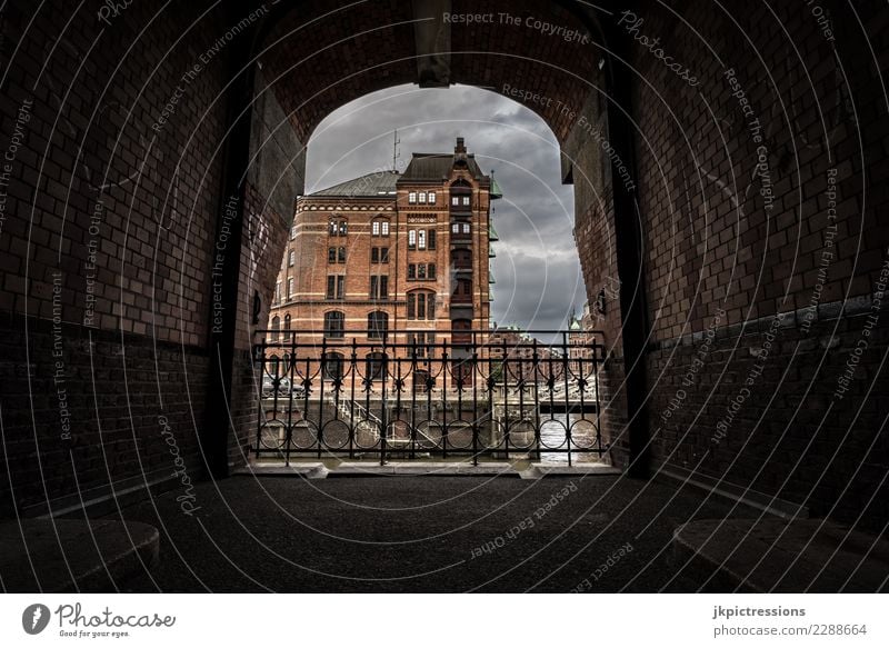 Hamburg Speicherstadt Autumn River Town Architecture Vacation & Travel Europe Bridge Manmade structures Night Appearance Quarter Gray Channel