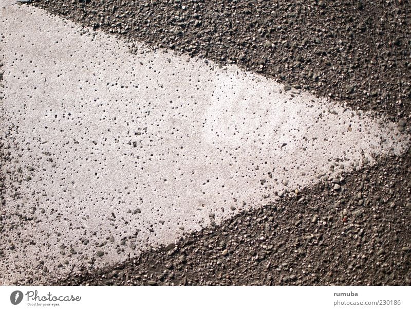 orientation Street Sign Arrow Gray White Arrangement Target Triangle Dye Asphalt Orientation marks Exterior shot Day Bird's-eye view Deserted Groundbreaking