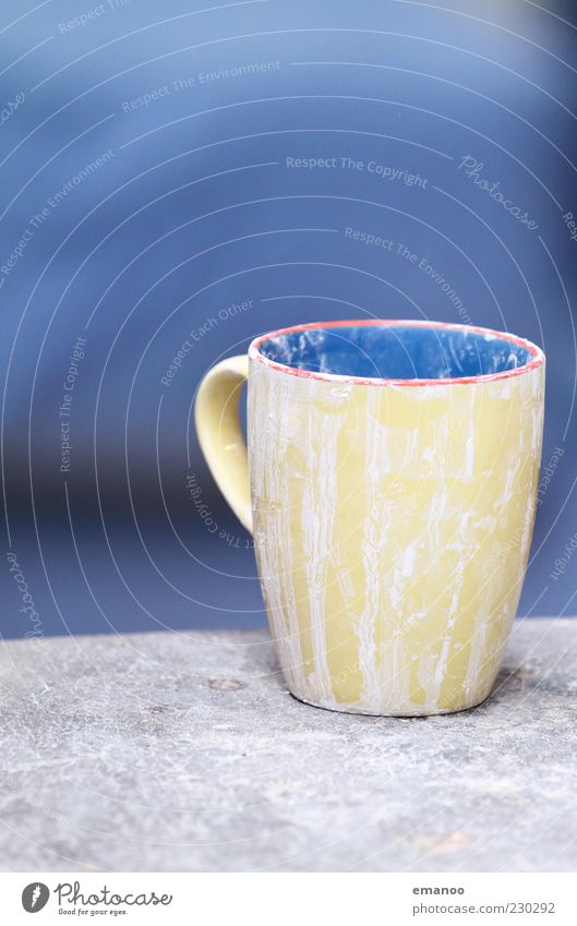 Content? Crockery Cup Mug Dirty Blue Yellow Empty Full Vessel Contents Dried Things Colour photo Multicoloured Interior shot Studio shot Close-up Detail