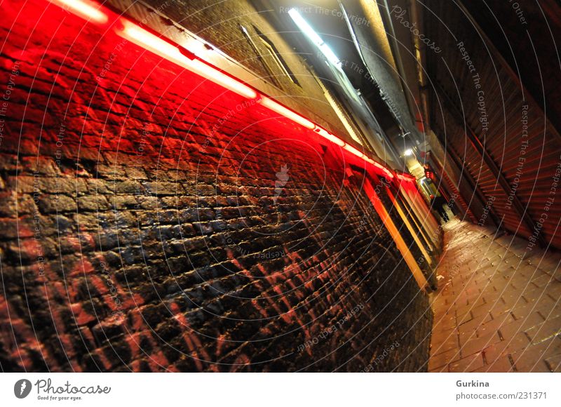 Red light Human being Masculine 1 Subculture Amsterdam Europe Capital city Old town Wall (barrier) Wall (building) Tourist Attraction Red-light district