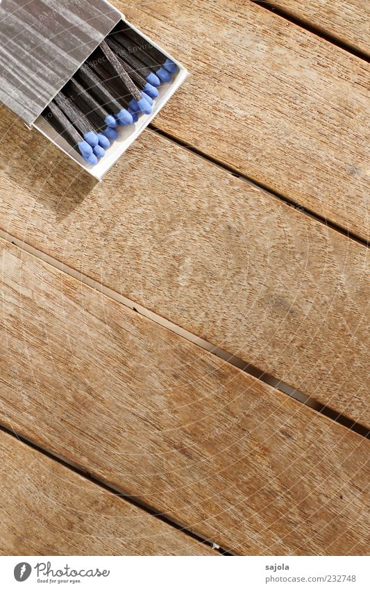 be blue Wood Lie Blue Brown Match Carton Table Equal Consistent Wooden table Colour photo Exterior shot Close-up Deserted Copy Space bottom Black Open