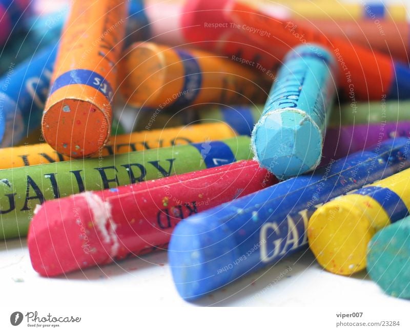 Ölkreidenberg Chalk Multicoloured Art Red Muddled Heap Macro (Extreme close-up) Close-up oil pastels Colour Painting (action, work) Blue