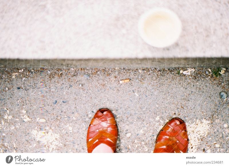 orange pause Coffee Feet Footwear Cigarette Butt Stand Red Break Colour photo Exterior shot Bird's-eye view High heels Coffee break Coffee mug Blur