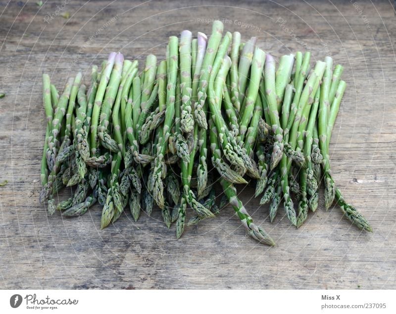 Green asparagus Food Vegetable Nutrition Organic produce Vegetarian diet Diet Fresh Delicious Asparagus Asparagus season Bunch of asparagus green asparagus