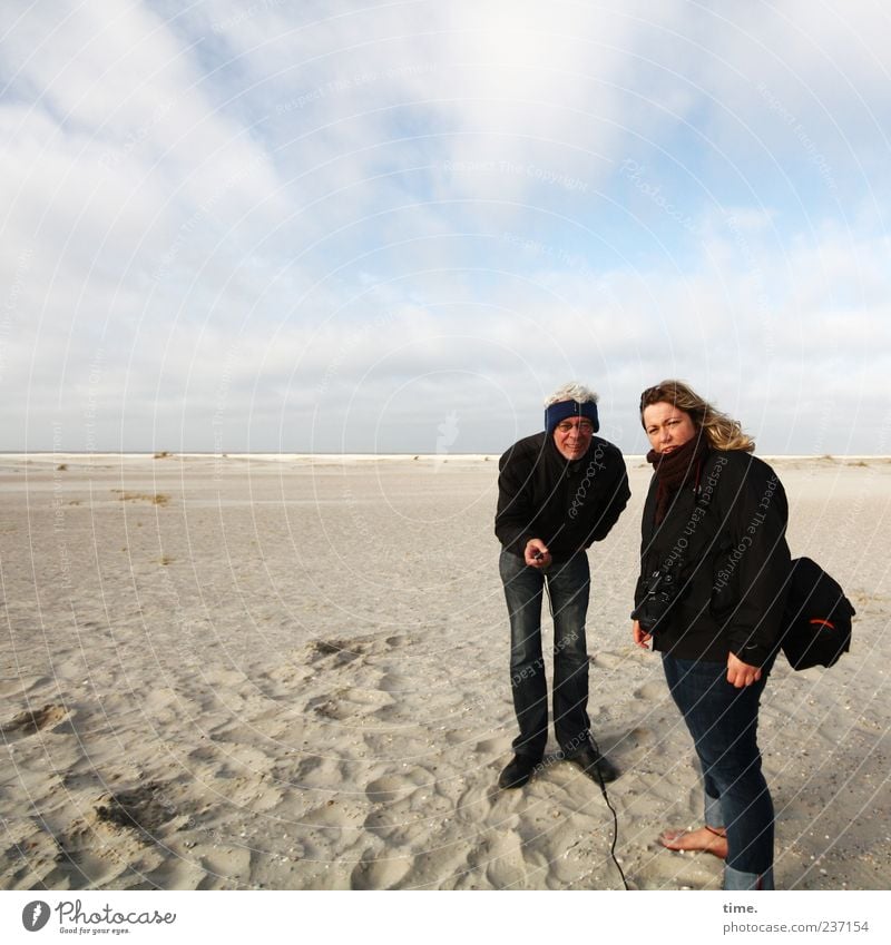 Spiekeroog loitering in the countryside ... Beach Woman Adults Man Sand Sky Relationship Release Stoop Exterior shot Full-length Looking Looking into the camera