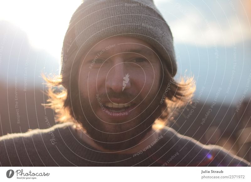 man full beard cap sunlight knit sweater grey diffused light Masculine Man Adults Face 1 Human being 30 - 45 years Sweater Cap Hair and hairstyles Brunette