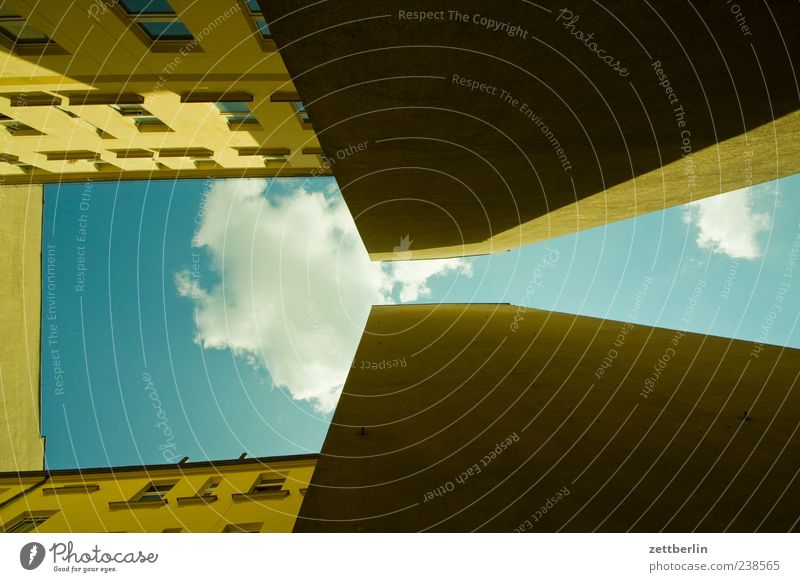 continuum House (Residential Structure) Town Capital city Downtown Manmade structures Building Architecture Wall (barrier) Wall (building) Facade Old