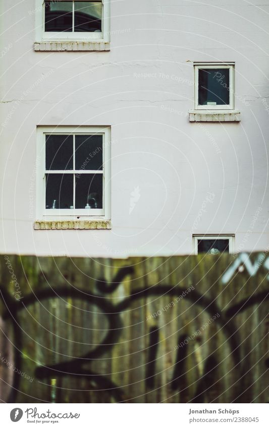 Facade with wooden wall in Brighton, England Town Outskirts Populated House (Residential Structure) Poverty Hideous Architecture Window Fence Wooden fence