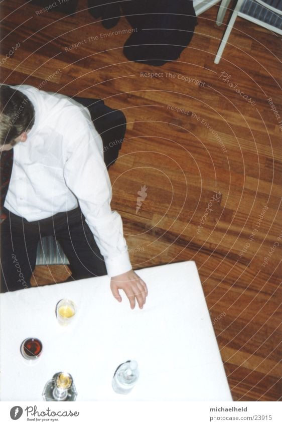 Table from above Parquet floor Man Shirt White Retro Beverage Ashtray Photographic technology Water Chair Sit