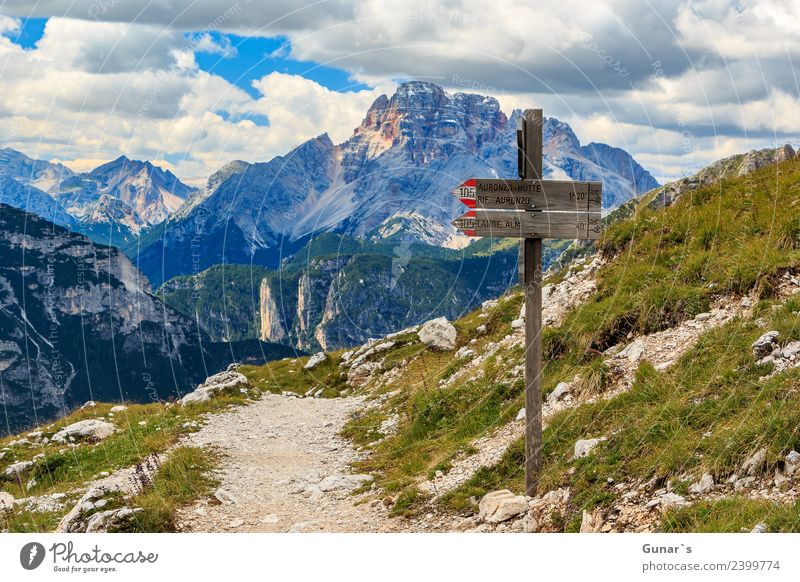 Signpost and view to "Hohe Gaisl Relaxation Vacation & Travel Tourism Trip Adventure Far-off places Freedom Camping Summer Summer vacation Mountain Hiking