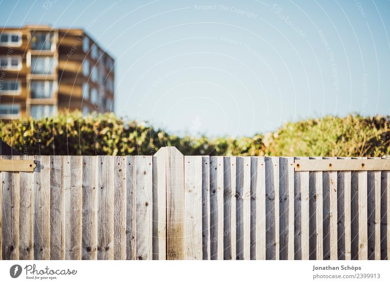 Wooden fence in England Town Outskirts Park Places Manmade structures Building Architecture Esthetic Brighton Geometry Fence Barrier Border brexite