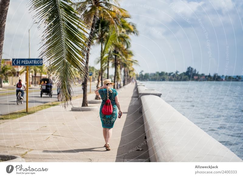 Midday sun at the Malecón of Cienfuegos Cuba El Malecón quay wall Sea water Coast Wall (barrier) Vacation & Travel Travel photography Street Town 1 Person