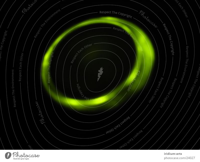 ufo_1 UFO Light Green Night Black Long exposure Lamp Light (Natural Phenomenon) ellipse Close-up