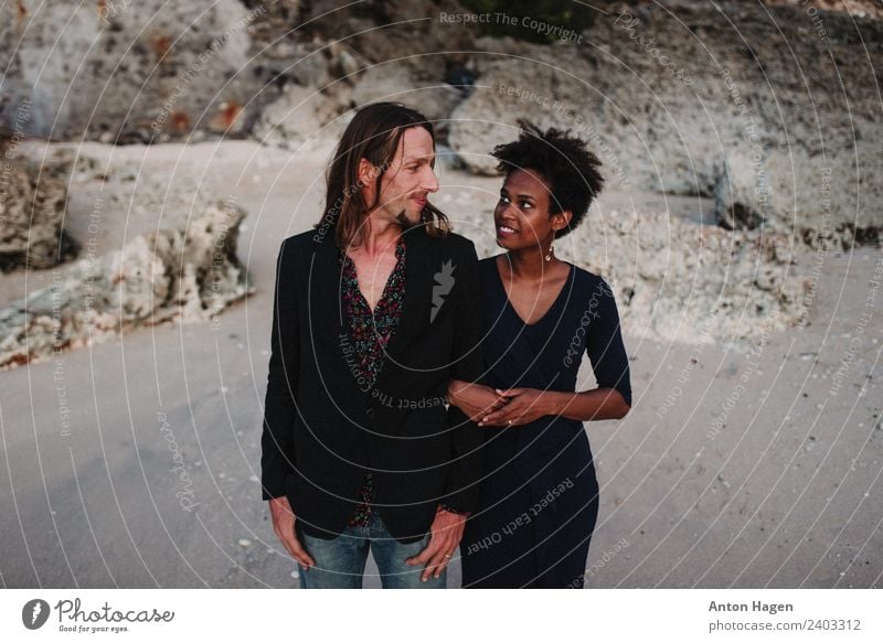 Mixed race couple on the beach, honeymoon Human being Young woman Youth (Young adults) Young man Couple Partner 2 18 - 30 years Adults 30 - 45 years Smiling