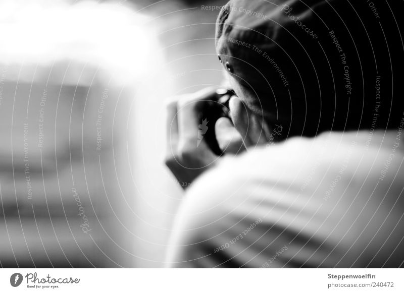 Photographer from behind Human being Masculine Man Adults Head Ear Back 1 Cap Observe Make Stand Near Curiosity Caution Serene Mysterious Perspective