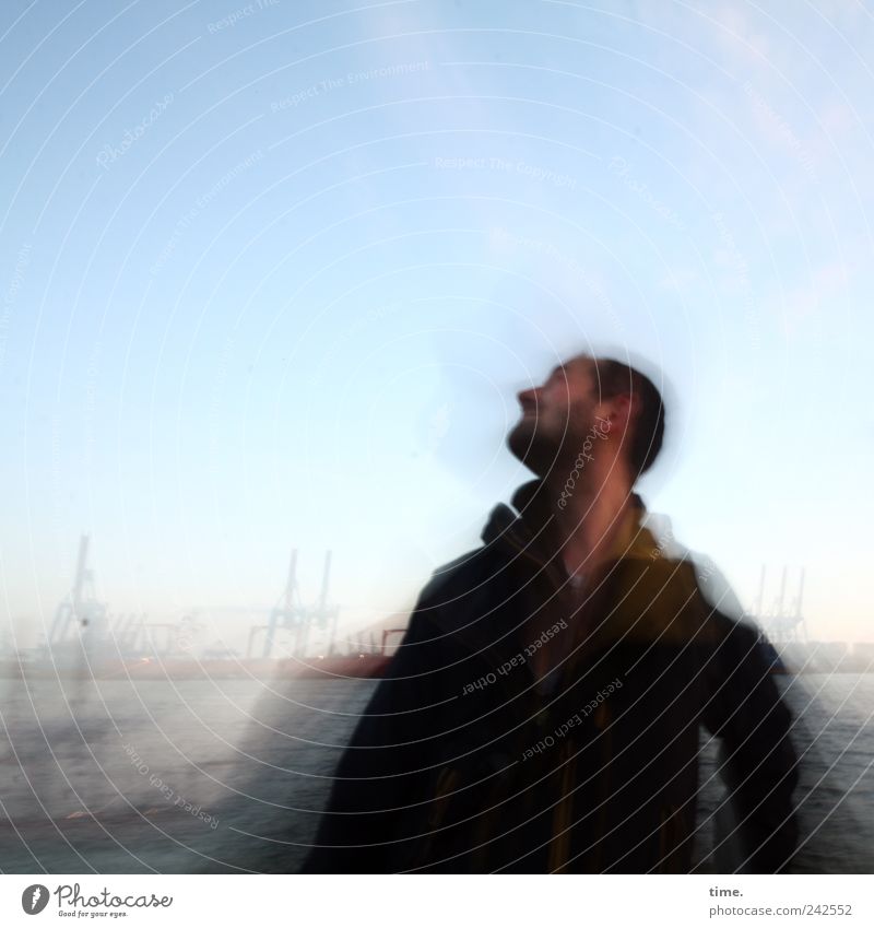 Seh-Mann in front of Hamburg harbour Design Summer Masculine Adults Head 1 Human being 30 - 45 years Environment Landscape Sky Clouds Horizon Movement Blue