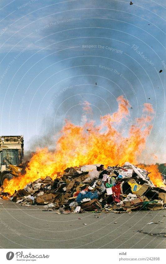 Burn down Bavaria I Munich Trash Garbage dump Hot Multicoloured Annihilate Fire Smoke Threat Blaze Cardboard Colour photo Exterior shot Copy Space top Day