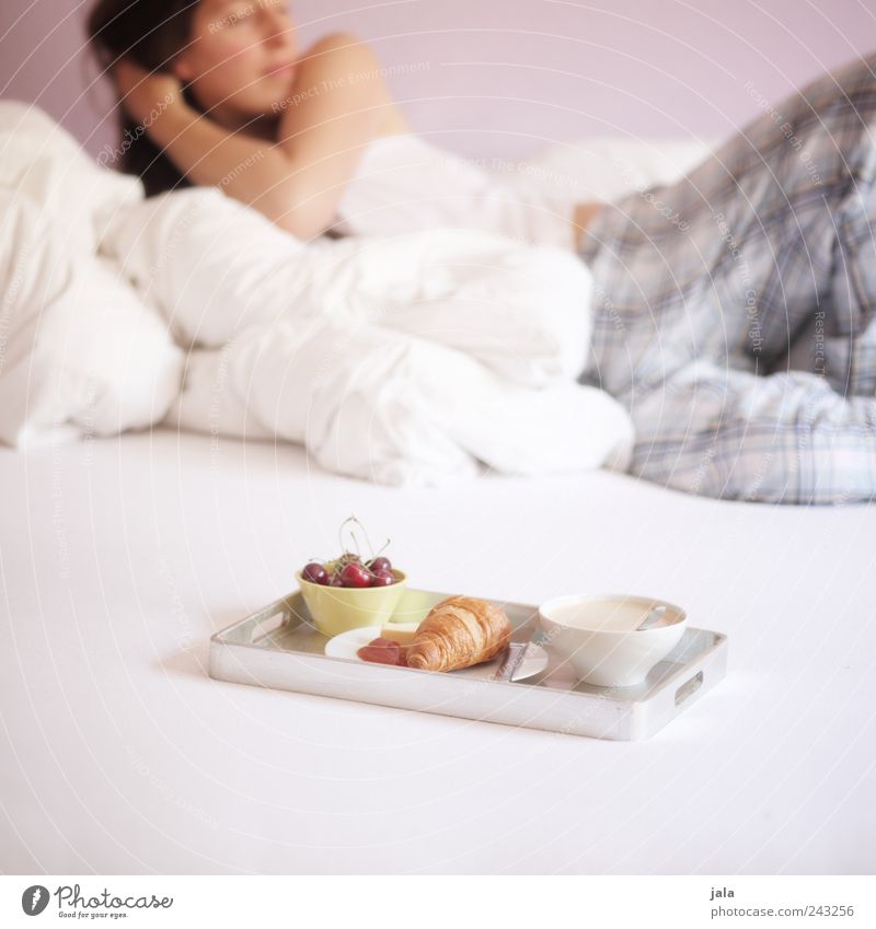 breakfast Food Fruit Croissant Jam Nutrition Breakfast Beverage Hot drink Coffee Crockery Plate Bowl Cup Cutlery Living or residing Flat (apartment) Bed Bedroom