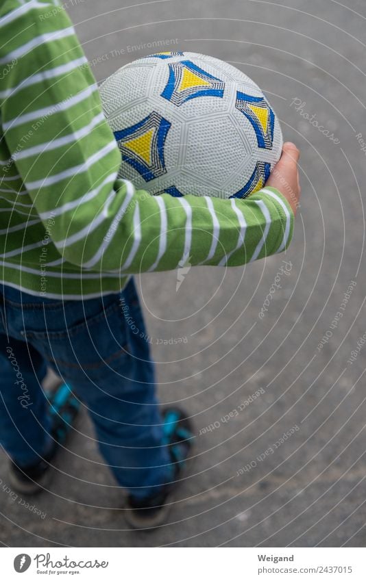 Football III Sports Ball sports Soccer Foot ball Child Boy (child) 1 Human being 3 - 8 years Infancy Simple Leisure and hobbies Vacation & Travel Exterior shot