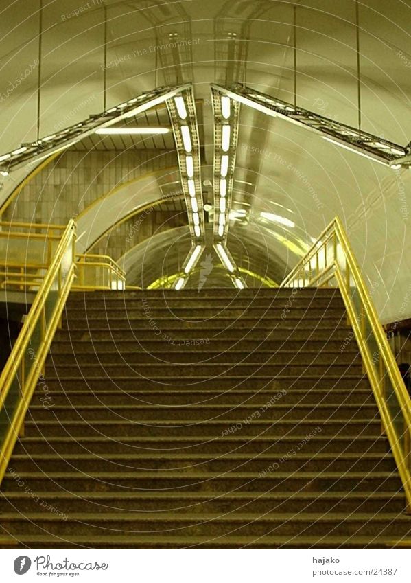 grasshopper Symmetry Transport Stairs Underground Light Empty