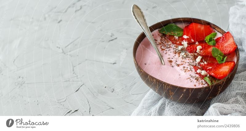 Strawberry smoothie bowl Yoghurt Fruit Dessert Nutrition Breakfast Vegetarian diet Diet Bowl Spoon Summer Fresh Gray Green Pink Red White background Berries