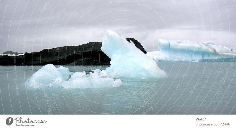 Glacial lake 07 Iceberg Mountain lake Vatnajökull glacier Watercraft Iceland Environmental protection National Park Untouched Europe Nature Power