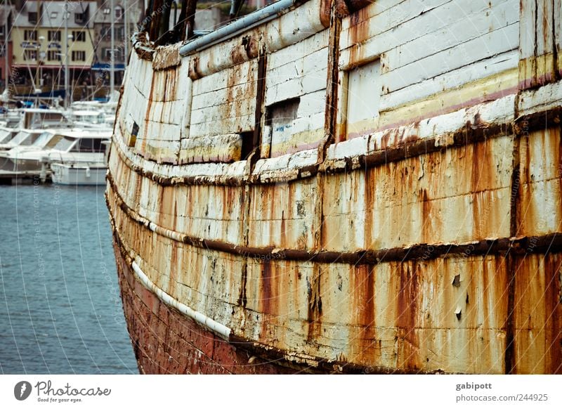 old love rusts Navigation Sailing ship Watercraft Harbour Yacht harbour Wood Steel Rust Old Lie Gigantic Broken Trashy Blue Brown Red Grief Death Decline Past