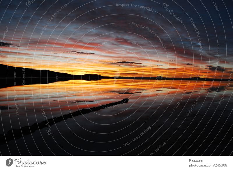 Salar de Uyuni for early risers Vacation & Travel Expedition Landscape Fire Air Water Sky Horizon Lake To enjoy Esthetic Blue Red Moody Symmetry Bolivia