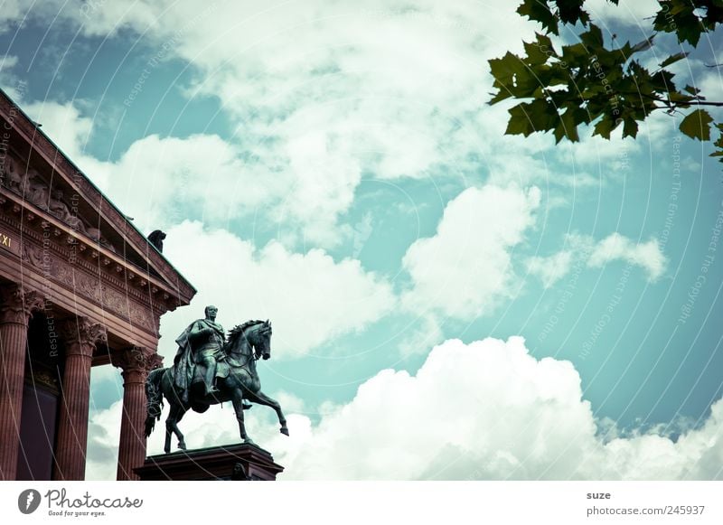 ride Tourism Sightseeing Art Museum Culture Environment Sky Clouds Leaf Capital city Manmade structures Architecture Tourist Attraction Landmark Blue