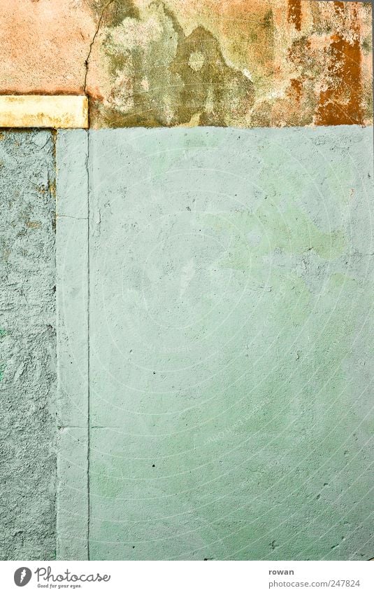 wall surfaces Deserted House (Residential Structure) Manmade structures Building Wall (barrier) Wall (building) Facade Old Broken Blue Green Red Plaster Dye