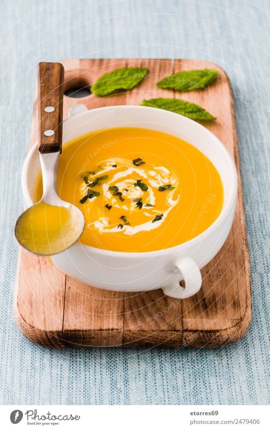 Pumpkin soup Food Vegetable Soup Stew Nutrition Lunch Organic produce Vegetarian diet Thanksgiving Fresh Healthy Good Blue Orange Cream Spoon Bowl Leaf Autumn