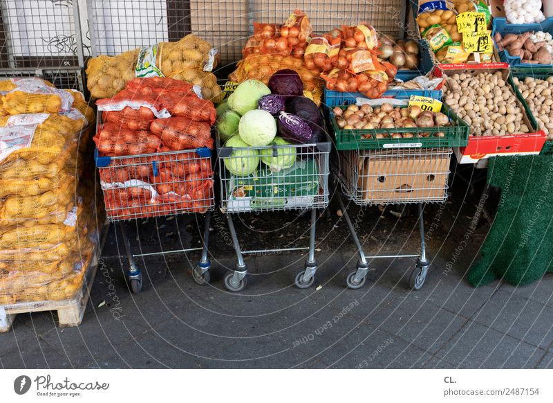 vegetable shop, berlin-kreuzberg Food Vegetable Onion Potatoes Nutrition Organic produce Vegetarian diet Agriculture Forestry Trade Berlin Kreuzberg