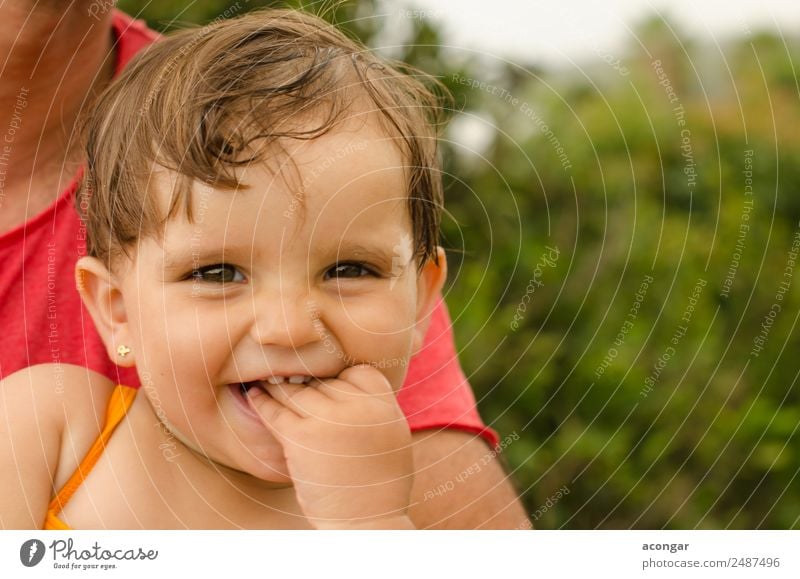 Girl Baby smiling Beautiful Garden Human being Feminine Infancy Face 1 0 - 12 months To enjoy Smiling Laughter Happiness Fresh Enthusiasm Cute Mouth