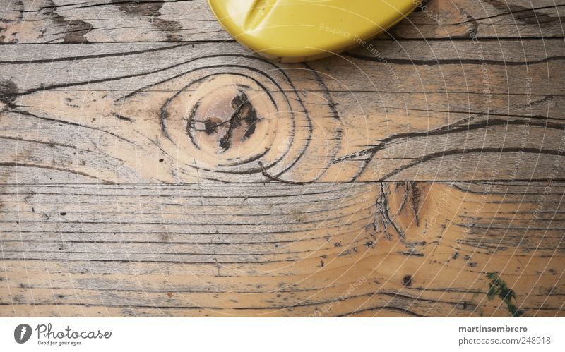 Wood and plastic Ashtray Tabletop Plastic Old Glittering New Brown Yellow Gray Moody Colour photo Exterior shot Deserted Day Light Sunlight Bird's-eye view